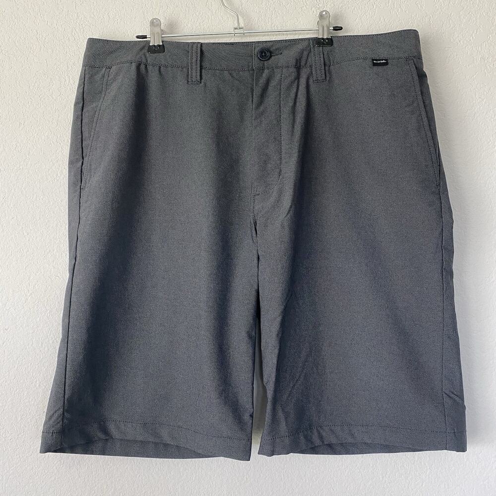 Travis Mathew Gray Golf‎ Shorts Men 36 Chino Outdoor Preppy Club Performance